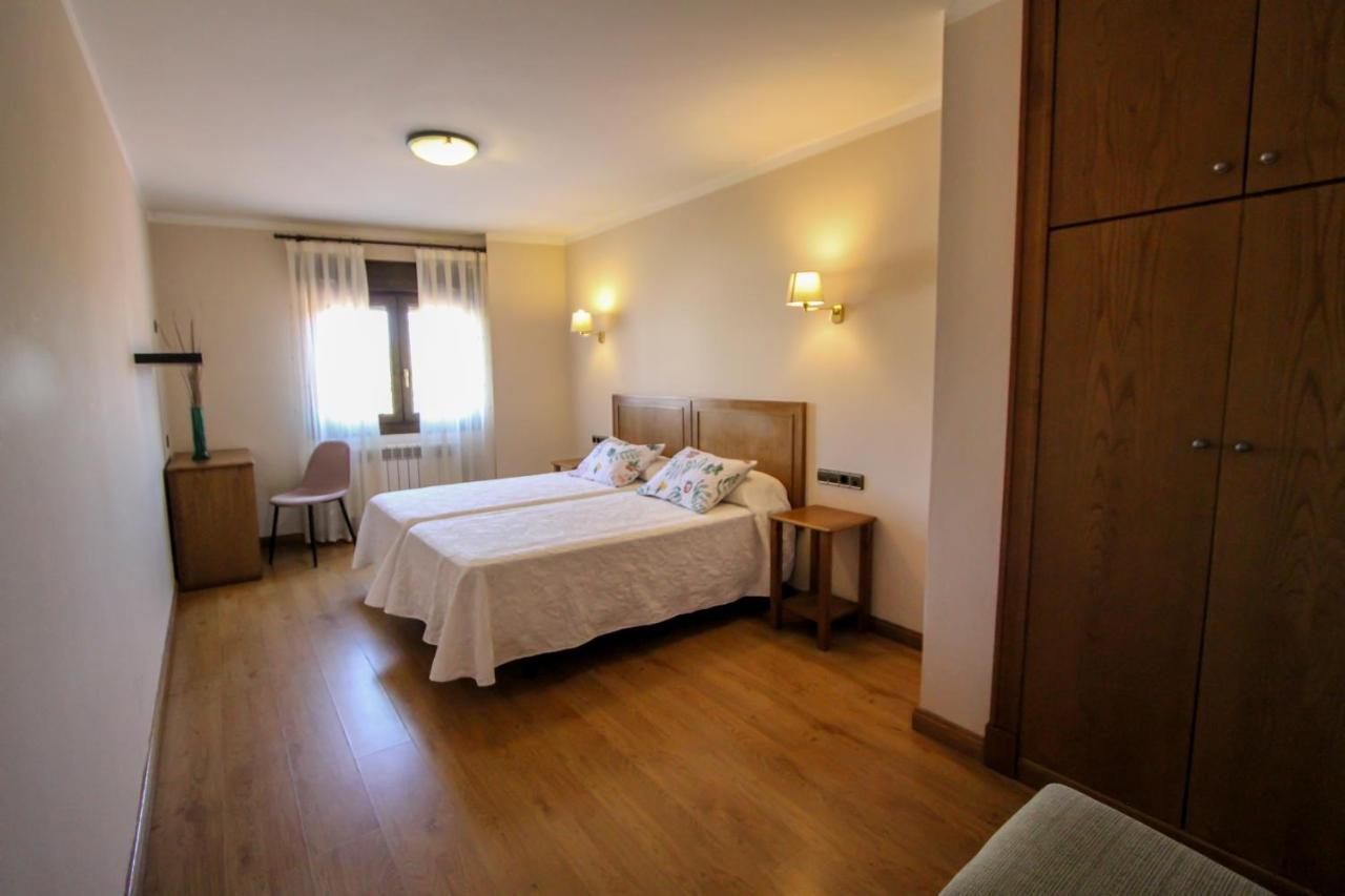 נואבה דה לאנס Apartamentos San Jorge מראה חיצוני תמונה