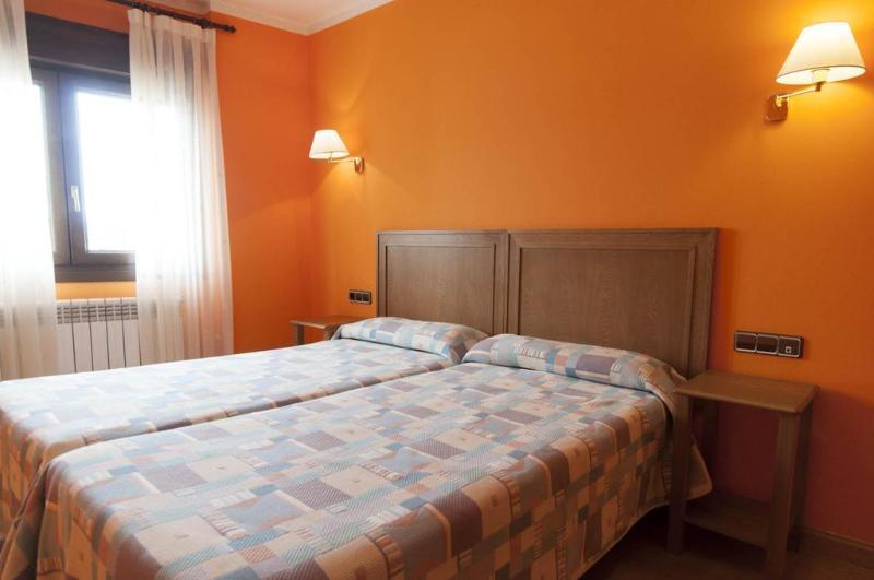 נואבה דה לאנס Apartamentos San Jorge מראה חיצוני תמונה