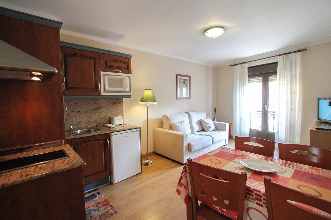נואבה דה לאנס Apartamentos San Jorge מראה חיצוני תמונה